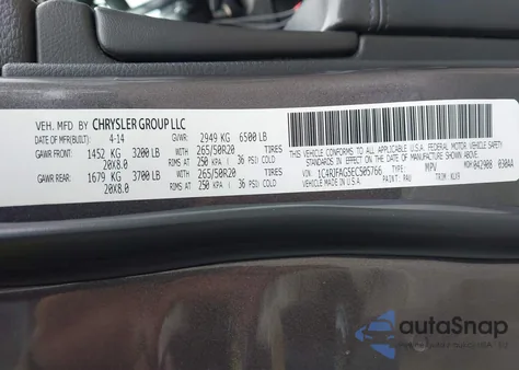 2014 Jeep Grand Cherokee Altitude z USA, uszkodzony, nr VIN 1C4RJFAG5EC505766